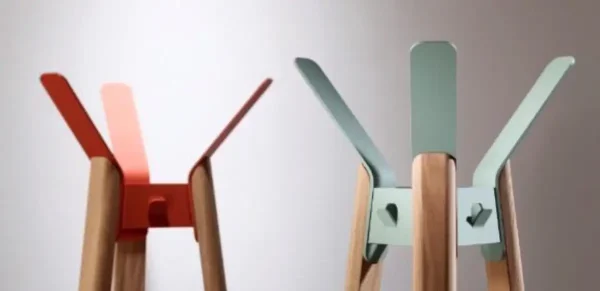 Porte-manteaux-Fuse_rouge-et-vert