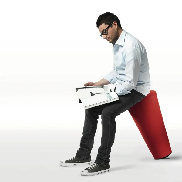 Tabouret-dynamique-design-Stand-Up-01
